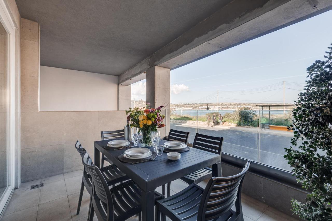9Ten11 Seafront By Homely Mellieha Exterior foto